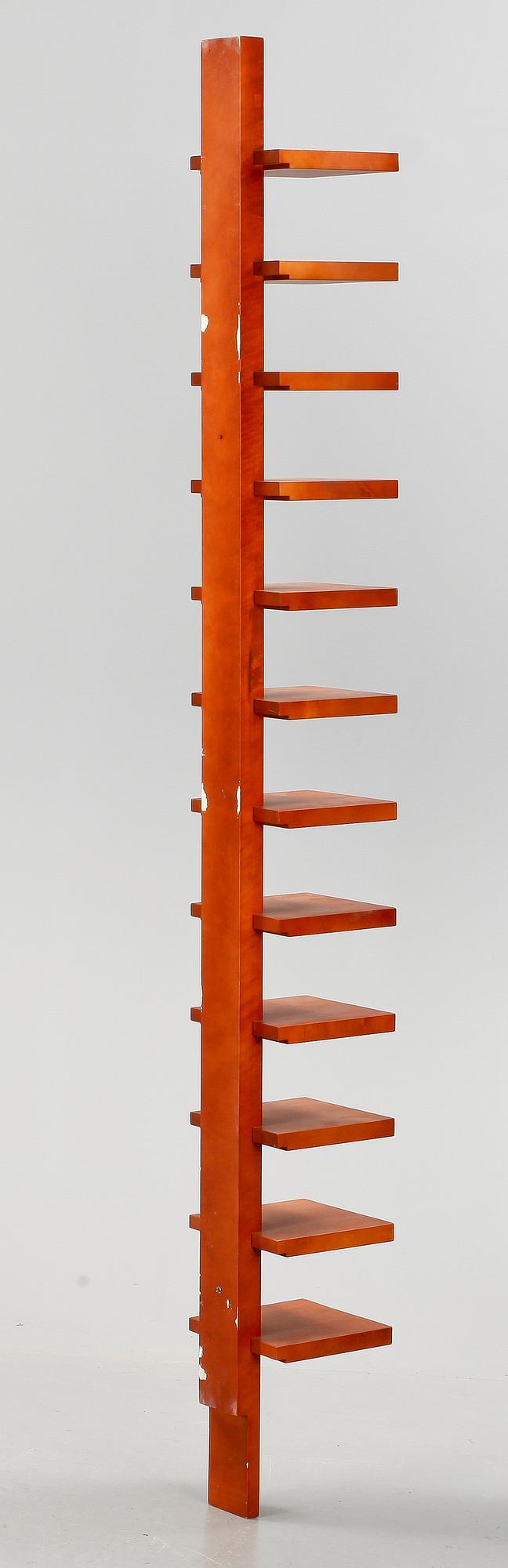 HYLLA, "Pilaster", John Kandell, Källemo, 1900/2000-tal.