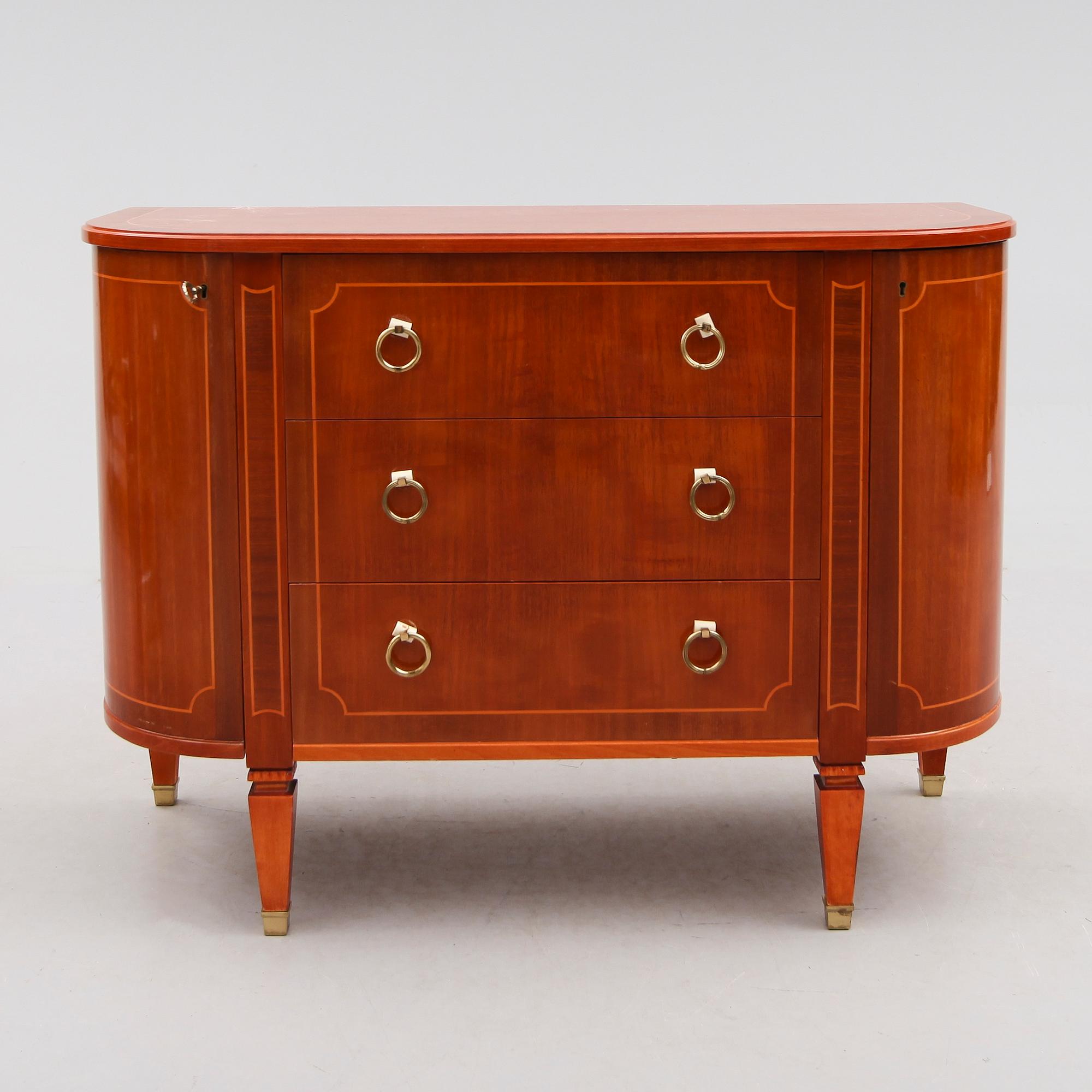 SIDEBOARD, 1900-talets andra hälft.