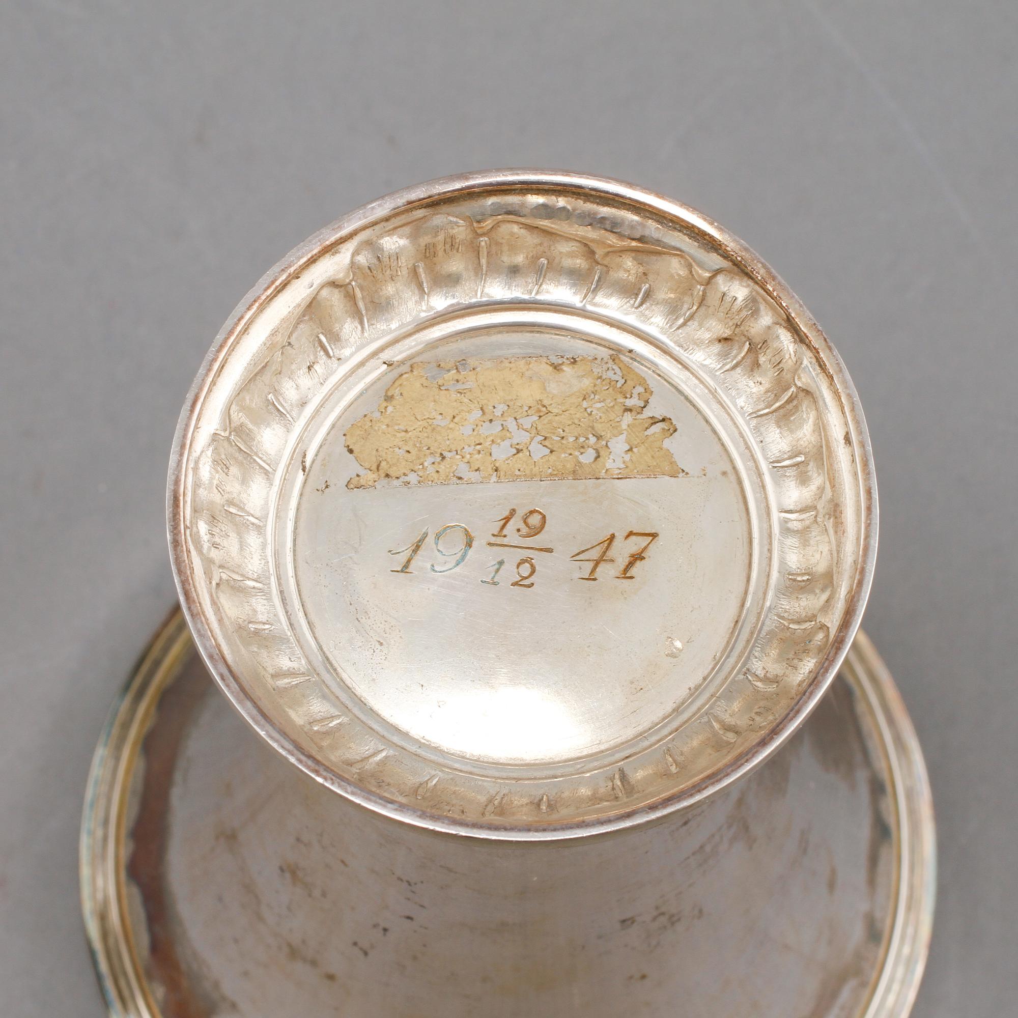 BÄGARE, 2 st, silver, GAB, Stockholm, omkring 1900-talets mitt, vikt 519 g.