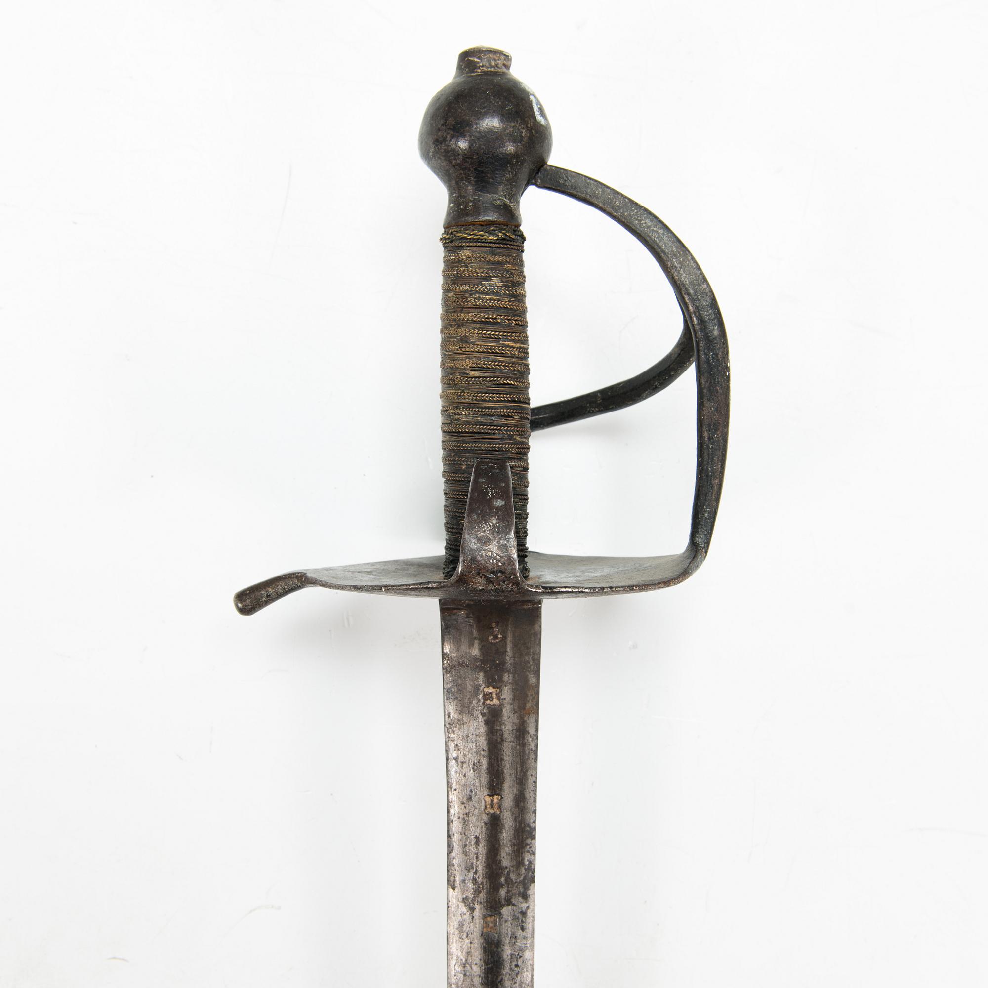 Värja, svensk, m/1685.