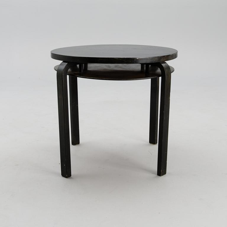 A 907B table manufactured by Artek and designed in 1933.