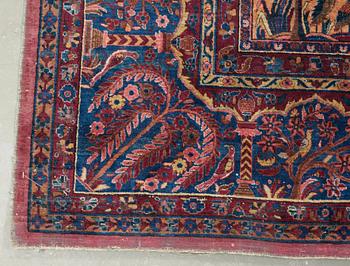 SEMI-ANTIQUE SILK KASHAN. 327 x 233,5 cm.