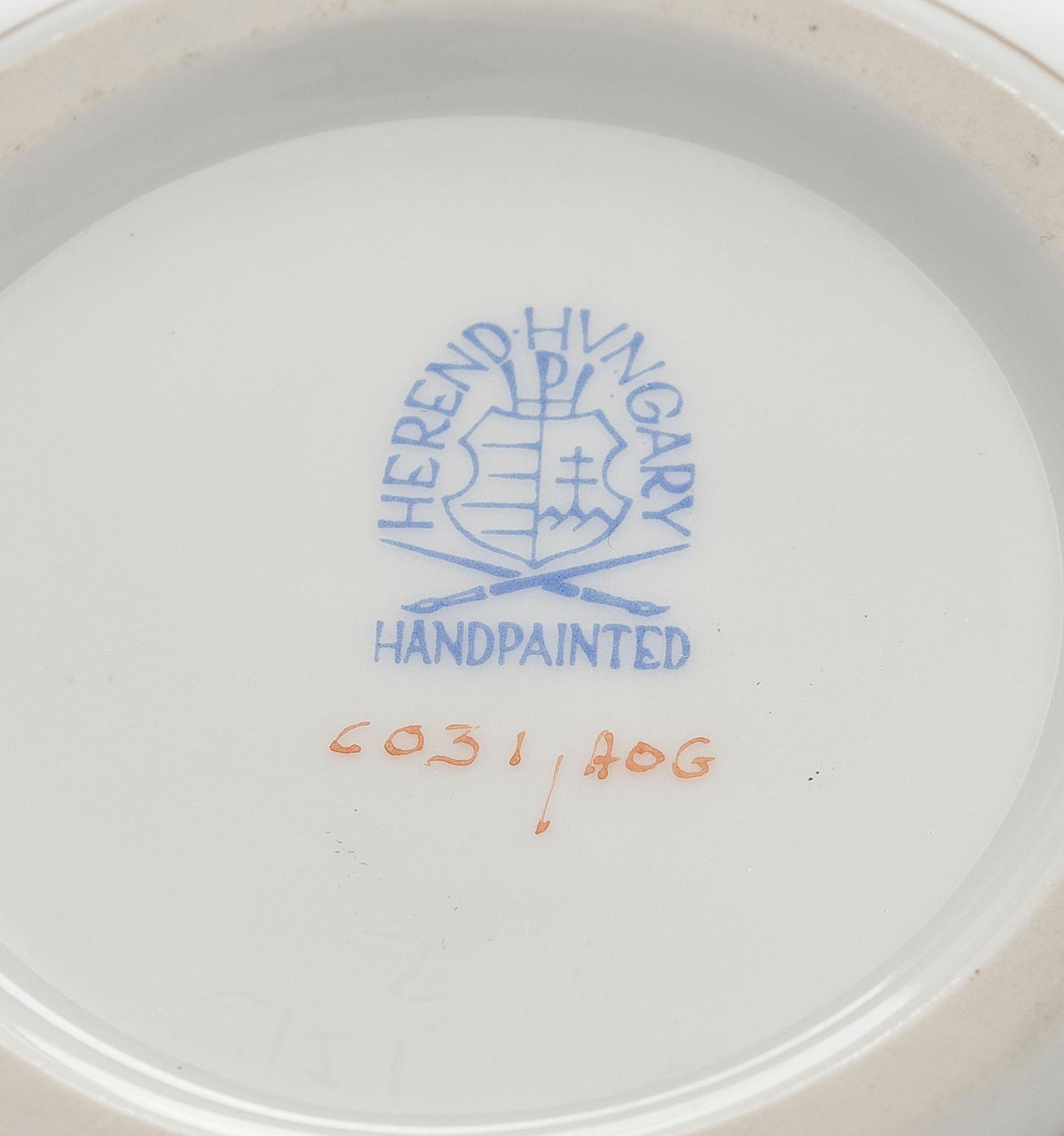 Herend, a 4 piece set of porcelain boxes with lids, 'Apponyi"/"Chinese Bouquet', Hungary 20th century.