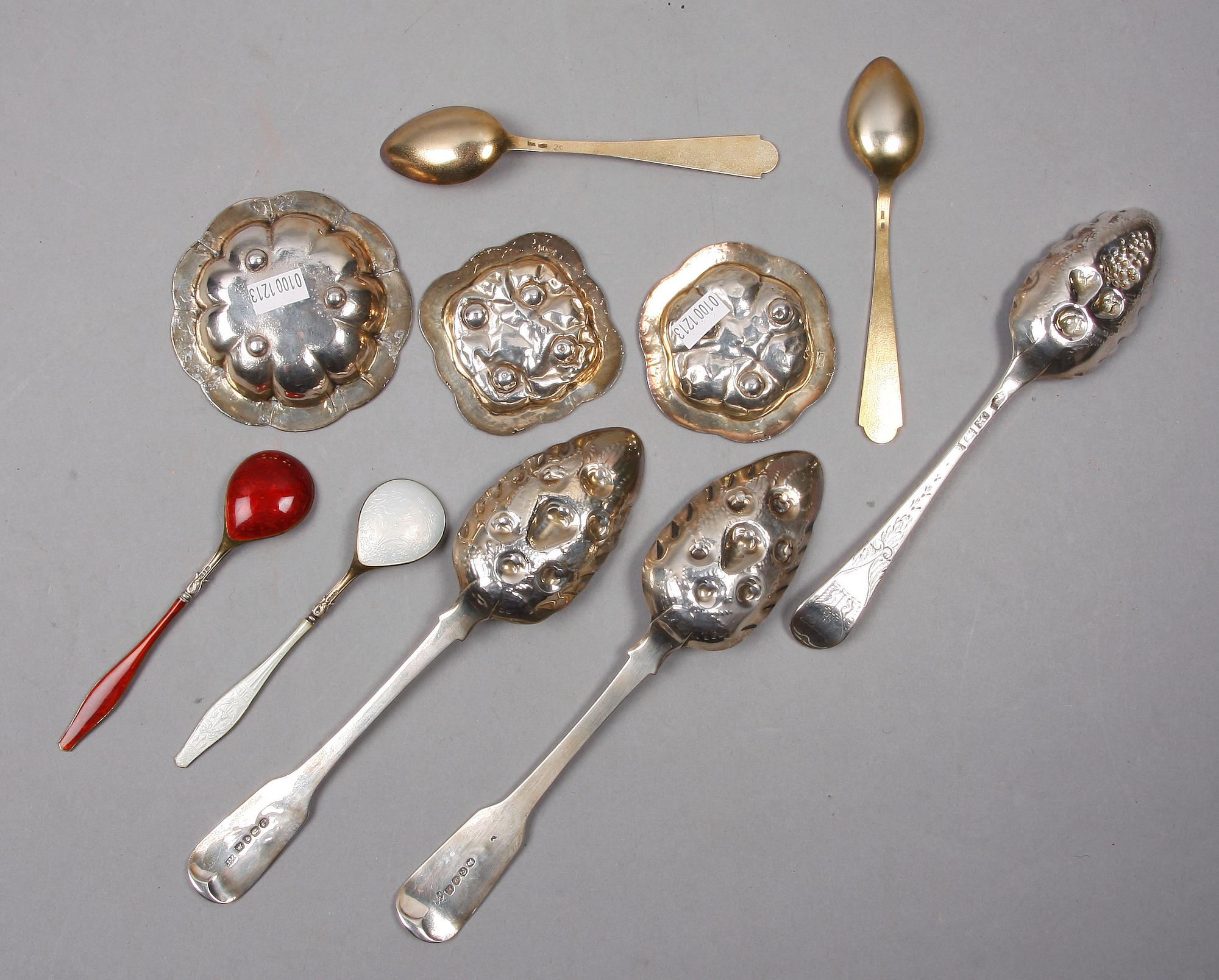 PARTI SILVER, 10 delar. Bl.a Ryssland och England.