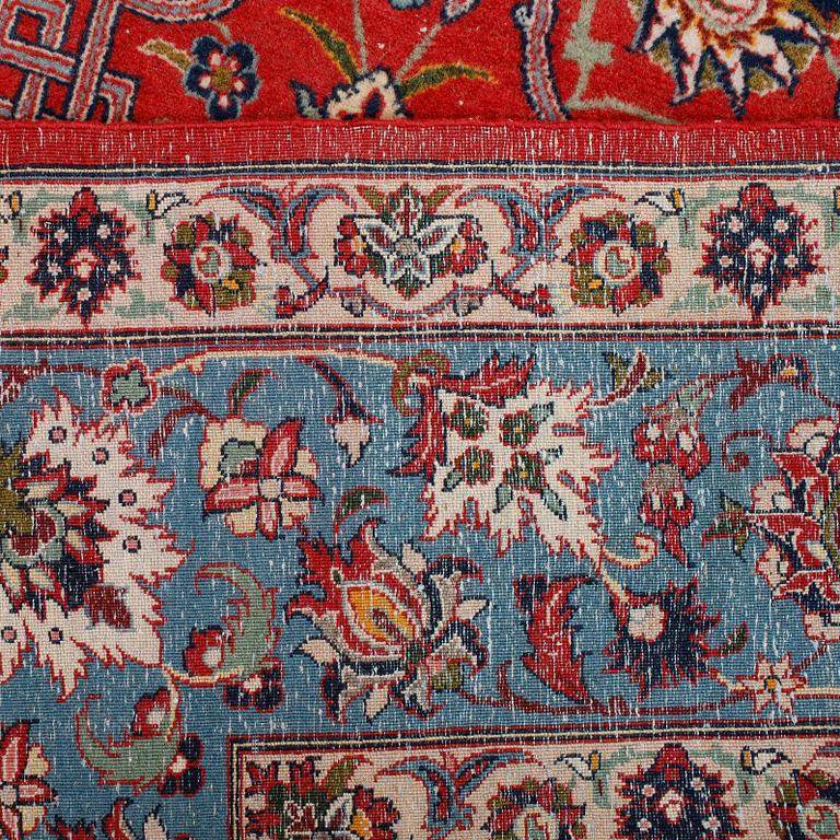 MATTA, semiantik, Isfahan, ca 307x198 cm.