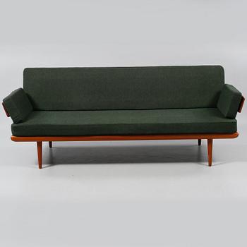 SOFFA, ur "Minerva"-serien, Peter Hvidt och Orla Mölgaard-Nielsen, France & Son, Danmark.