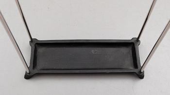 PARAPLYSTÄLL, 1900-talets andra hälft.
