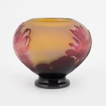 Emile Gallé, an Art Nouveau cameo glass vase, Nancy, France.