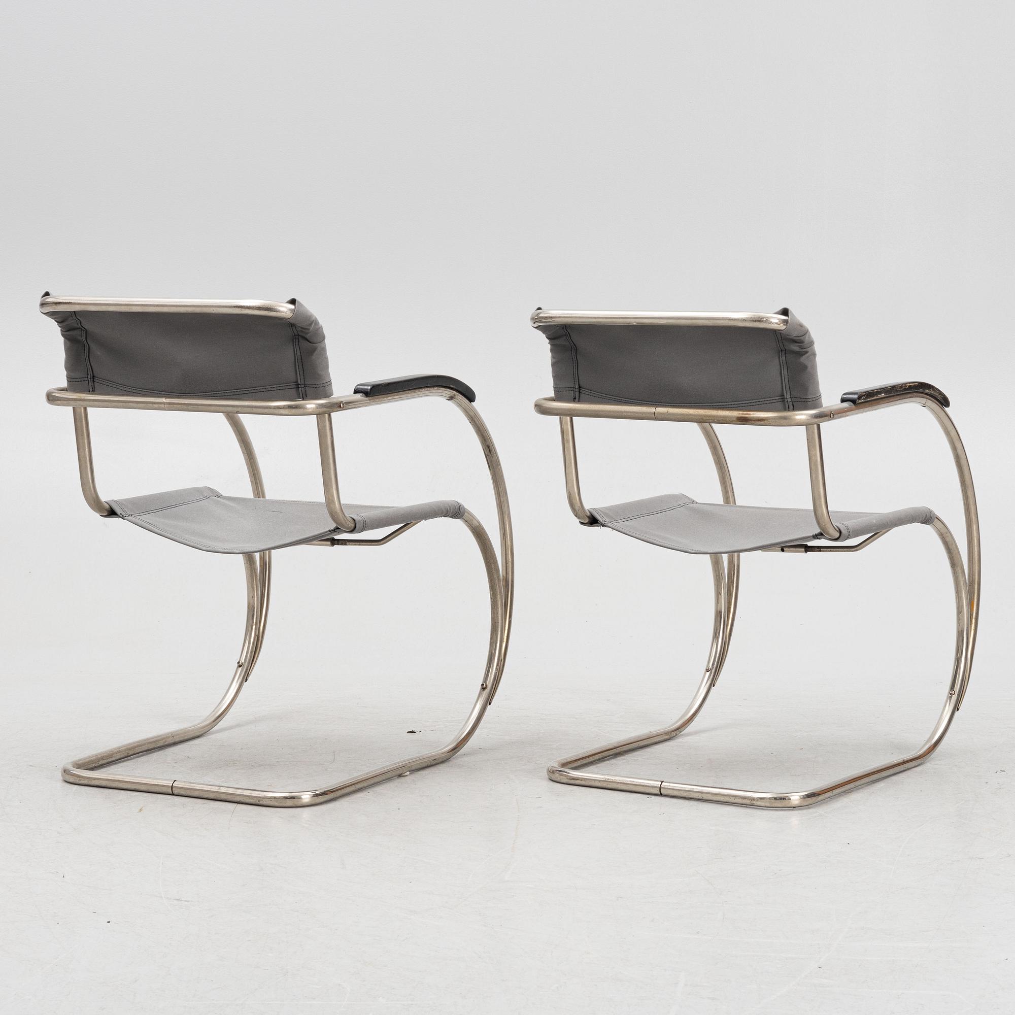 Karmstolar, ett par, modell 1001/FS. A.W. Nilssons Fabriker, Malmö 1930-tal.