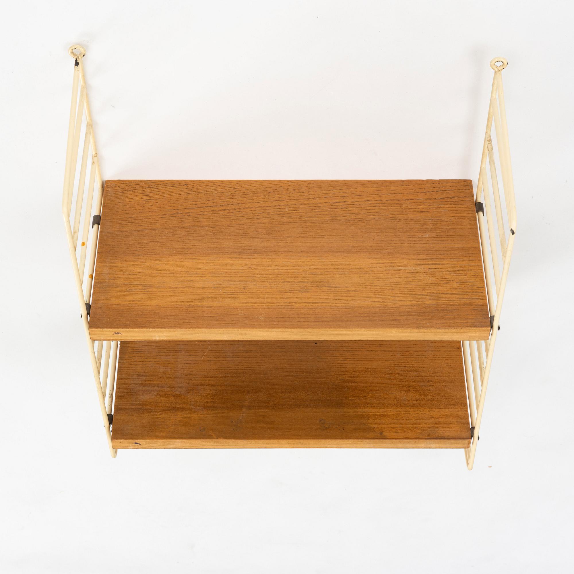 Nils Strinning, a bookshelf, "BFB-Hyllan"(Bonniers Folk Bibliotek), eller "Stringhyllan", String Design, Sweden ca 1949-55.