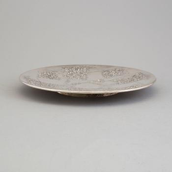 A Swedish Art Nouveau silver serving plate, maker's mark CG HALLBERG, Stockholm, 1906.