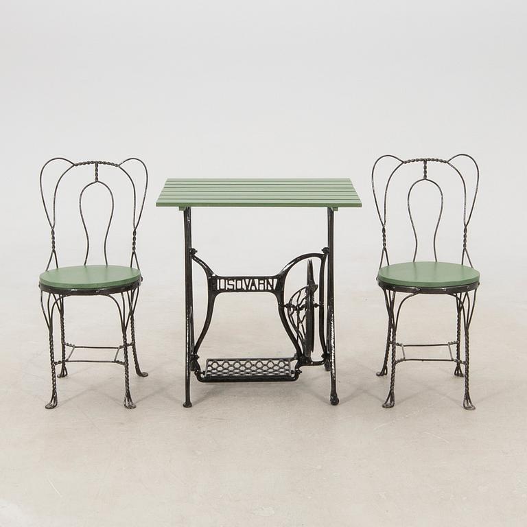 Trädgårdsgrupp 3 dlr 1900-talets första hälft.