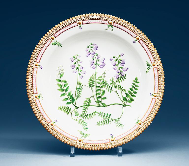 FAT, porslin. Kungl Dansk, “Flora Danica”, 1890-tal.