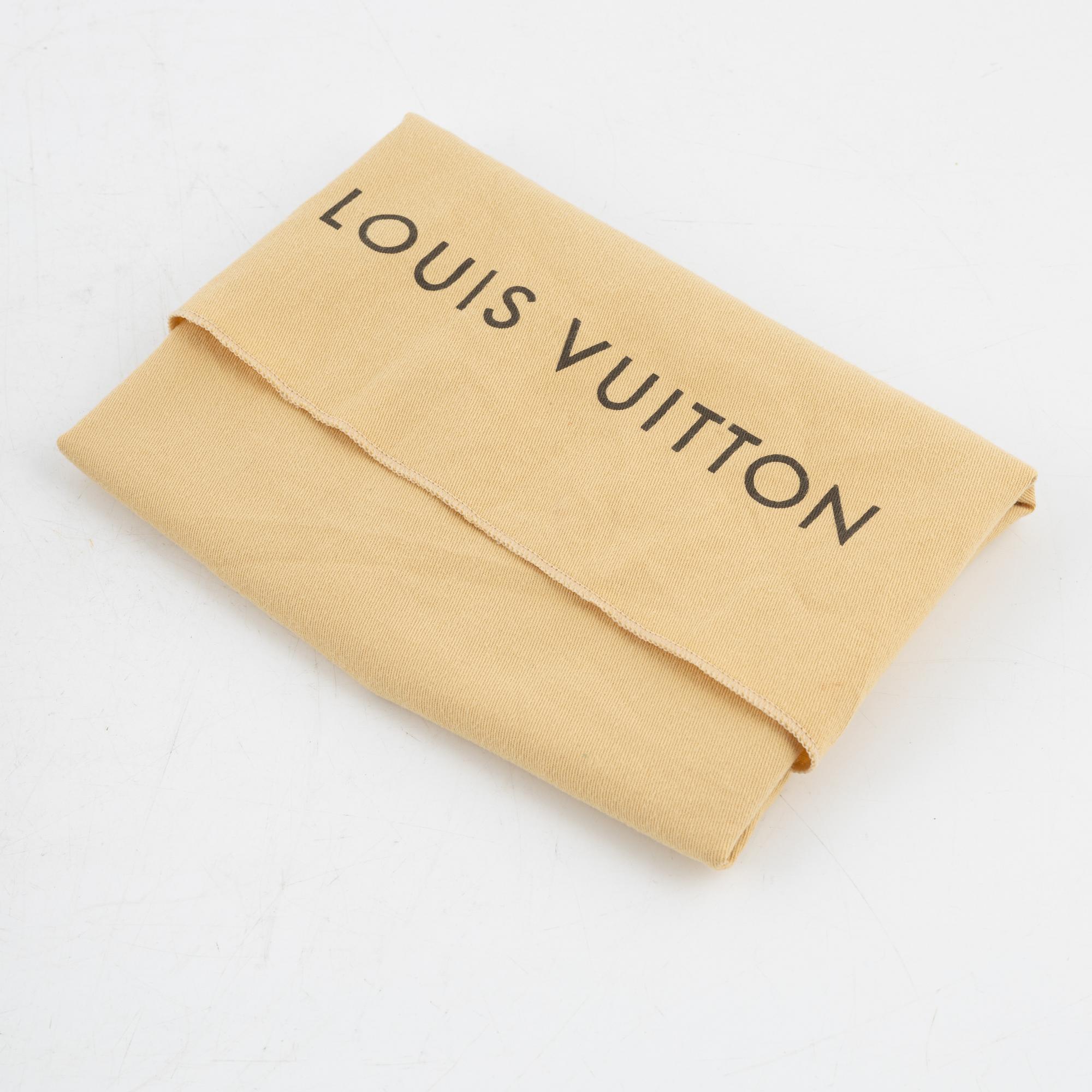 Louis Vuitton, A Damier Ebene laptop case, 2009.