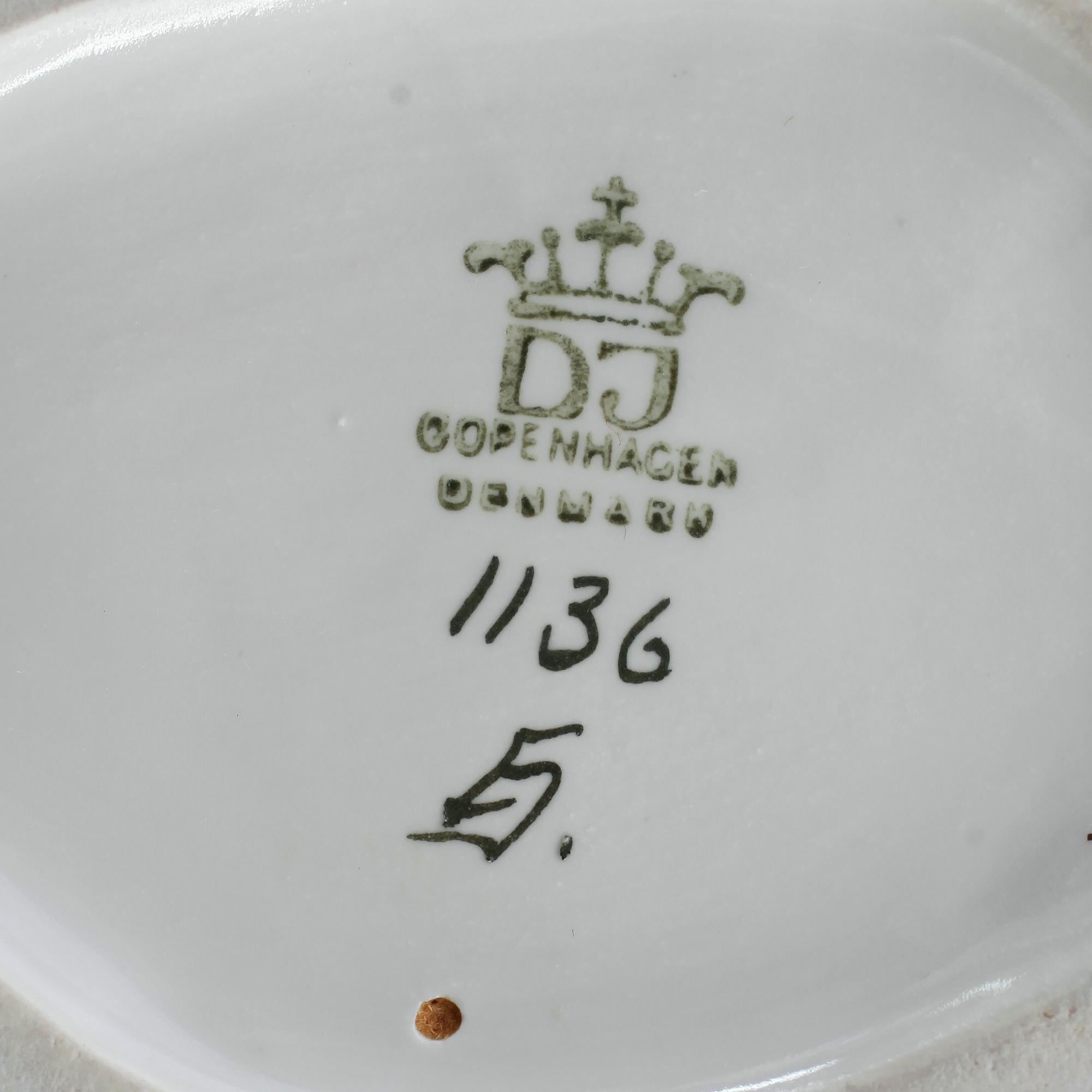 FIGUR, porslin, Dahl Jensen, Danmark.