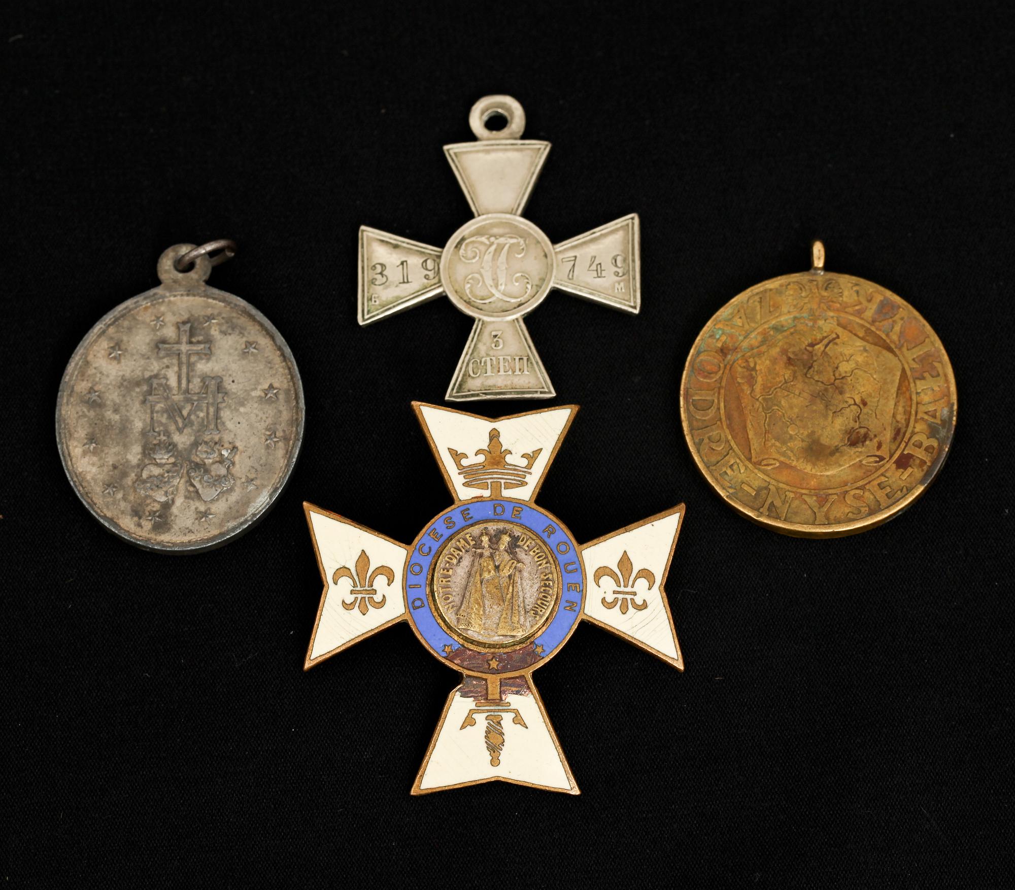 PARTI MEDALJER, 4 st, 1900-tal.