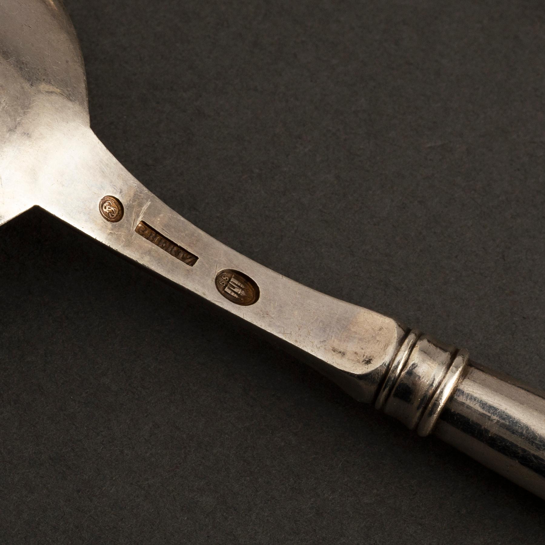 A pair of silver serving spoons, P Hertz, Copenhagen 1889.
