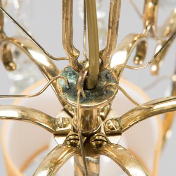 Paavo Tynell, a mid-20th century '1457/3' chandelier for Taito.