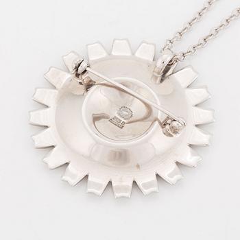 Georg Jensen, hänge/brosch, Daisy. Silver och emalj.