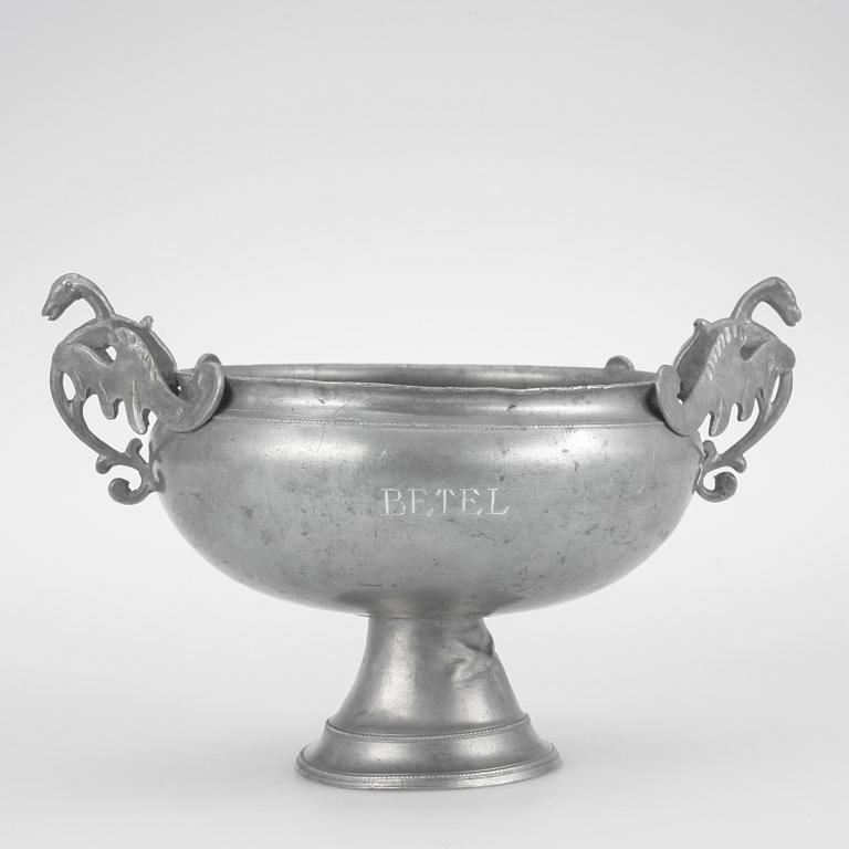 BRÄNNVINSSKÅL, tenn, Gottlob Friedrich Bauman, Hudiksvall 1831.