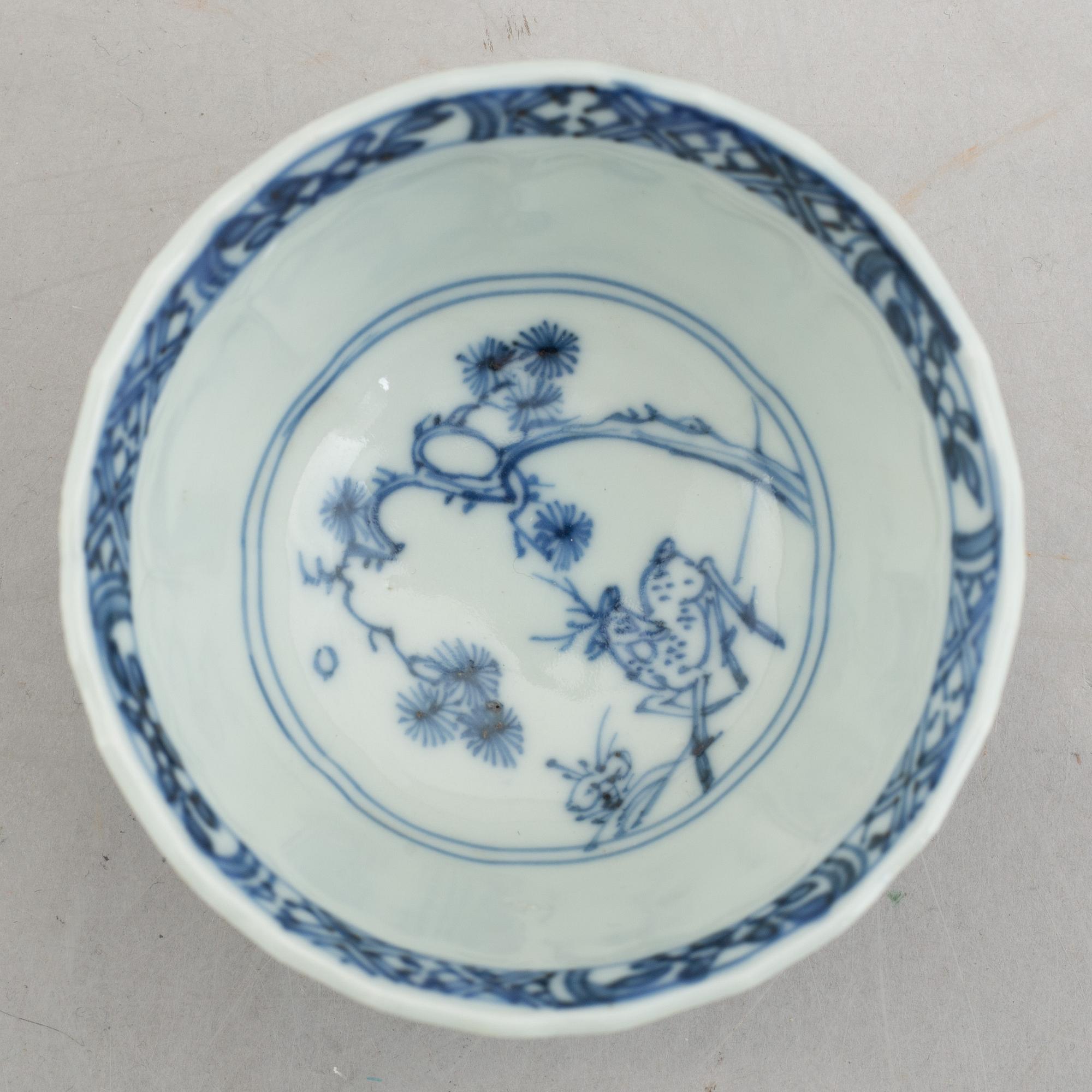 Koppar med fat, ett par + 1, porslin, Kina, Kangxi (1662-1722).