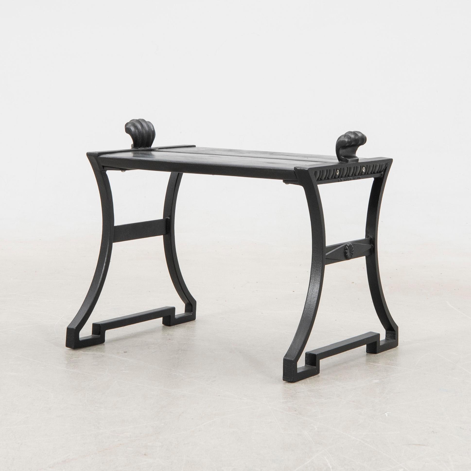 Folke Bensow, BENCH /STOOL, "Sneckan", Byarums Bruk, 1900s/2000s.