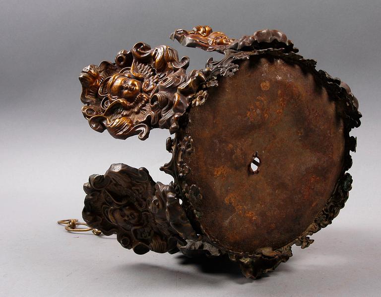 MADONNAKRONA, mässing, barock. Troligen Mellaneuropa.