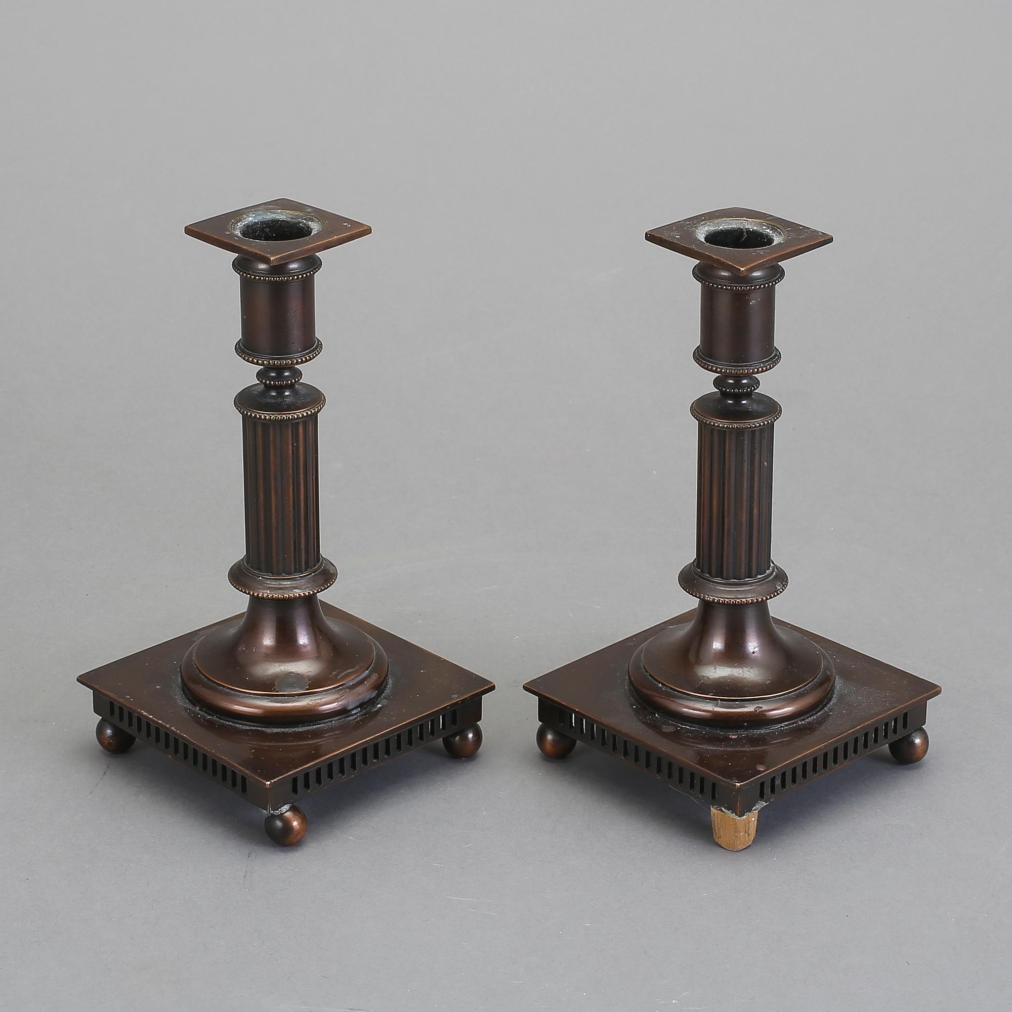 LJUSSTAKAR, ett par, "nr 38" Gusums bruk.