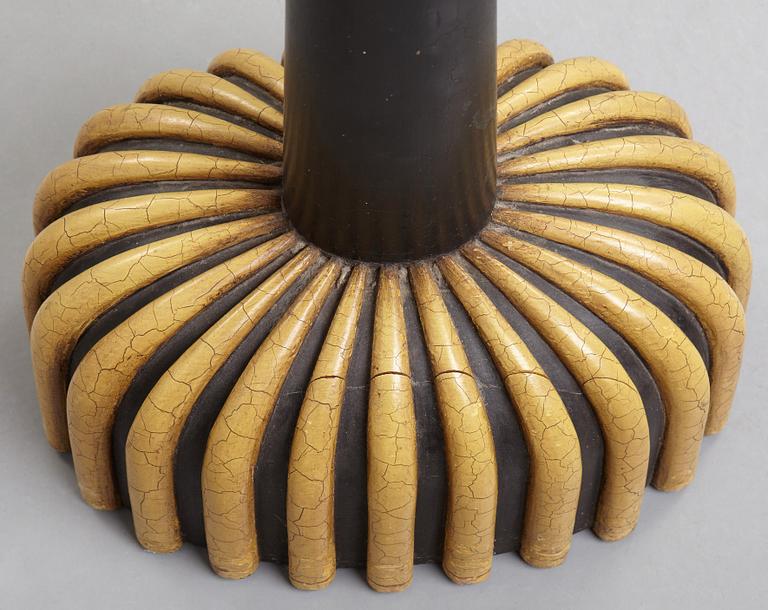 Axel Einar Hjorth, An Axel Einar Hjorth table 'Mora', Nordiska Kompaniet, 1930, order by The 1930 Stockholm Exhibition.