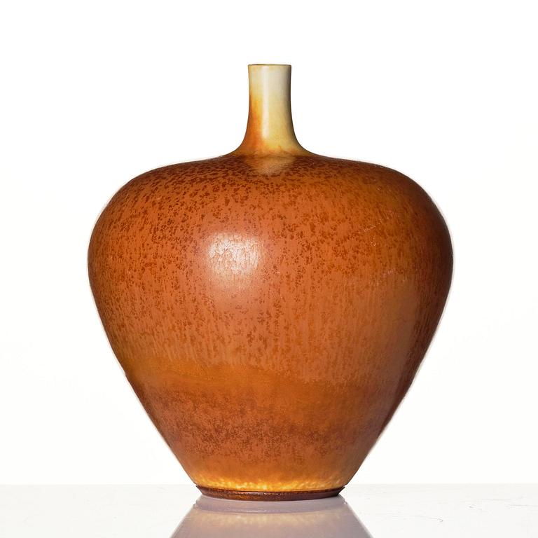 Berndt Friberg, a stoneware vase, Gustavsberg Studio 1971.