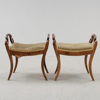 BANKETTER, ett par, Karl-Johan, 1800-talets första hälft.