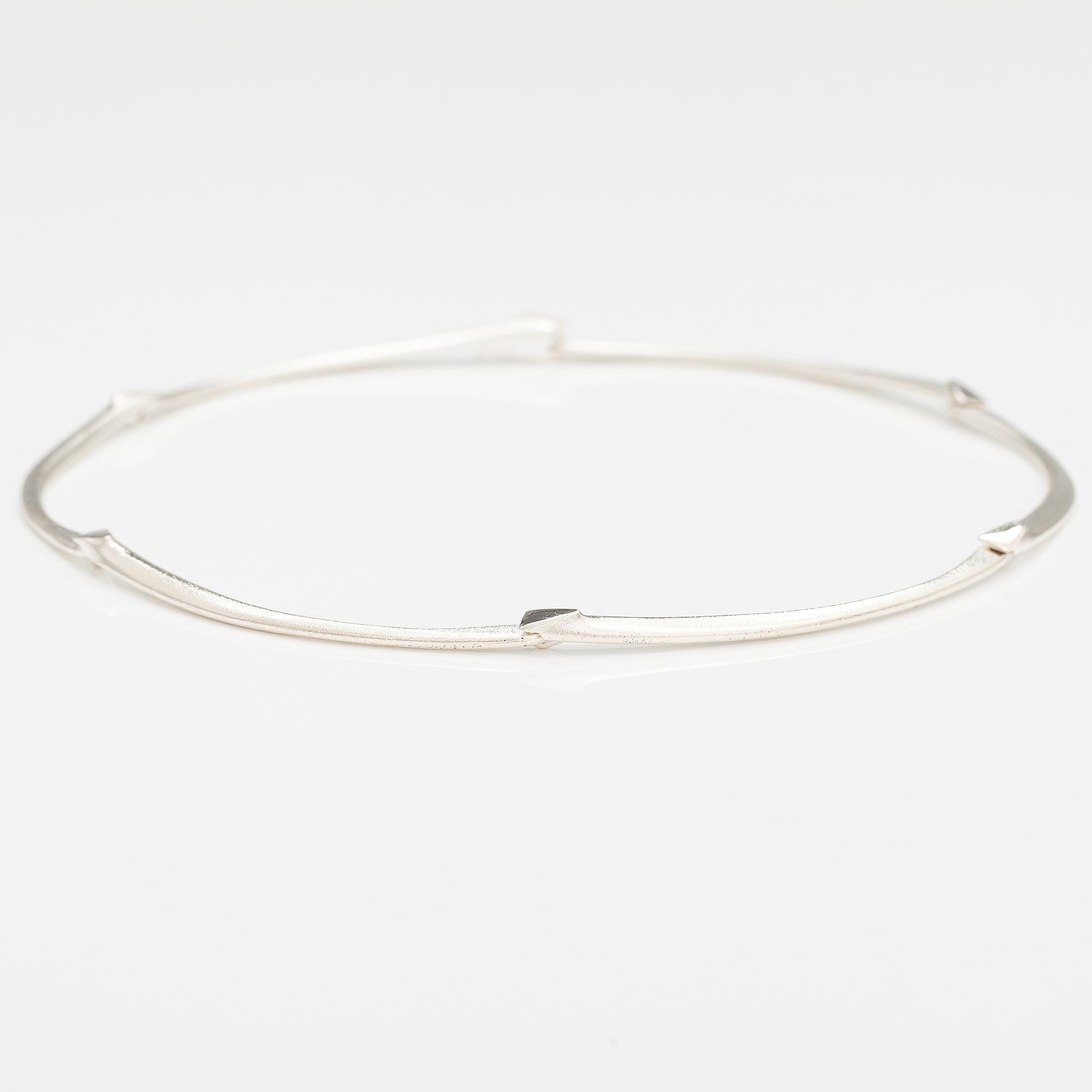 ZOLTAN POPOVITS, A stelring silver necklace "Acturus" and bracelet "Agena". Lapponia 2012.