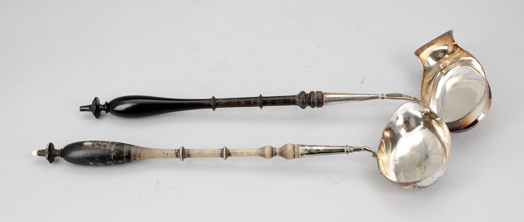 SOPPSLEVAR, 2 st, silver, bland annat Lars Löfgren, 1834. Hudiksvall.