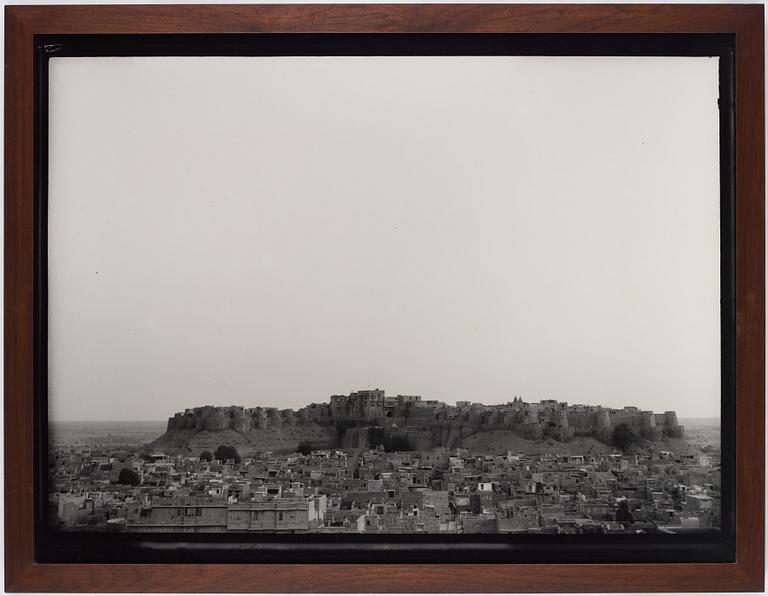 Denise Grünstein, photograph signed and numbered 2/3 on verso.