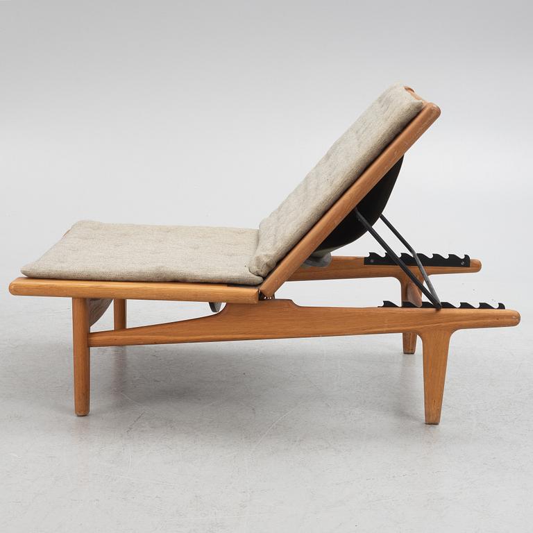 Hans J. Wegner, armchair with footstool/daybed, GE-01, Getama, Denmark.