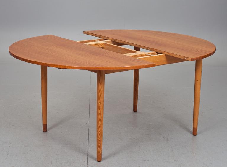 MATBORD. Märkt Svensk Fur, 1900-talets andra hälft.