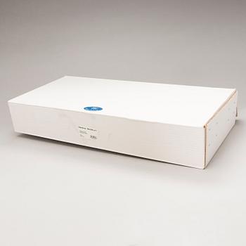 INKERI LEIVO, A ceramic "Gardena" leaf platter, Pro Arabia Art, Finland. Design 2002.