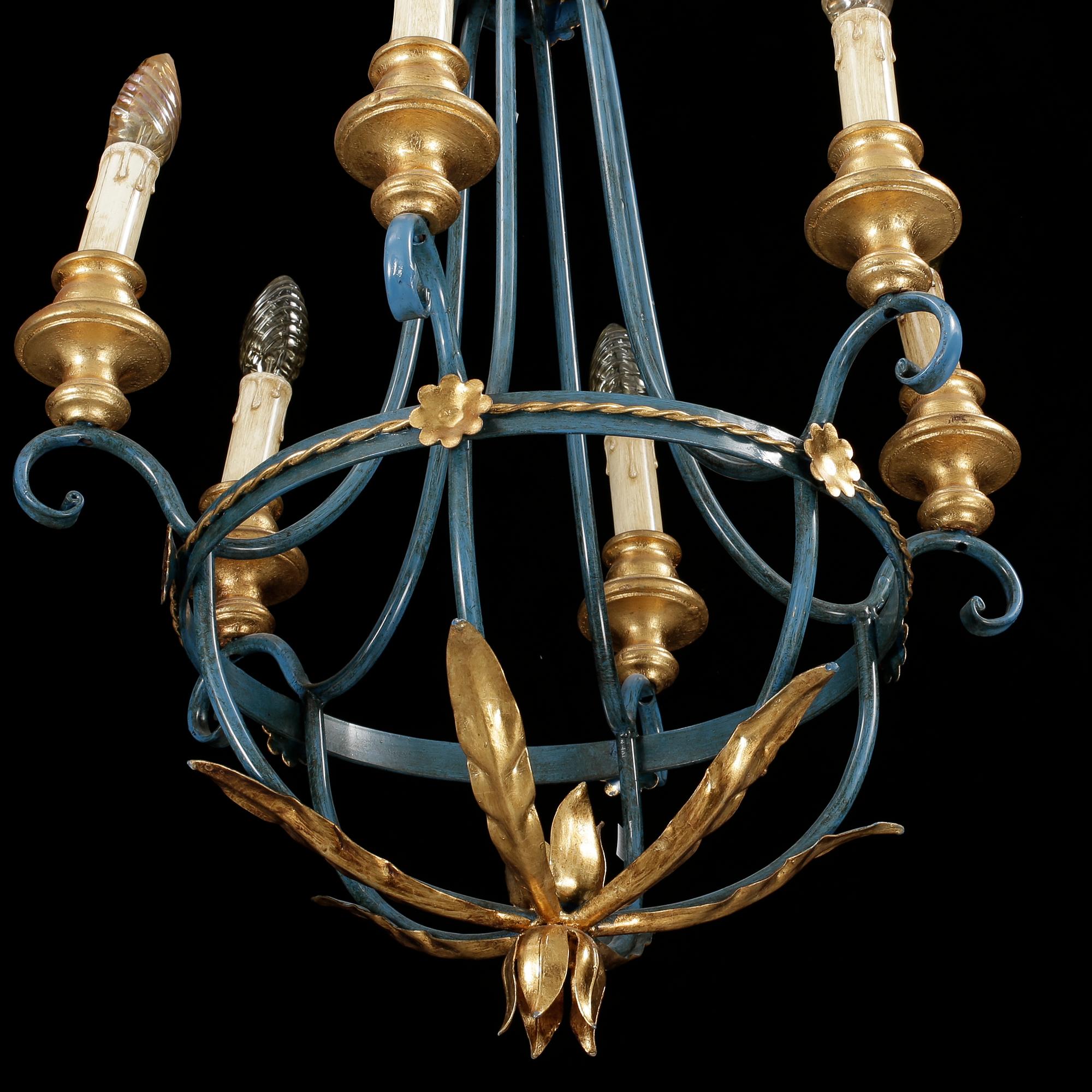 TAKKRONA, 1900-tal. Höjd ca 70cm.