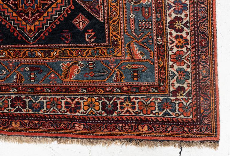 Carpet, Kurdish, approx. 199 x 135 cm.