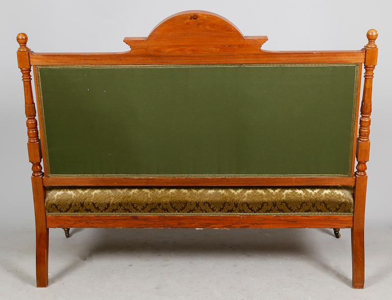 SALONGSMÖBEL, 8 del, nyrenässans, sent 1800-tal.