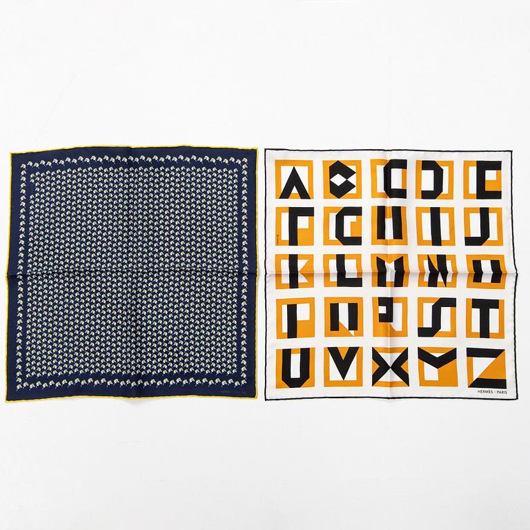 HERMÈS, two pochette/gavroche scarves.