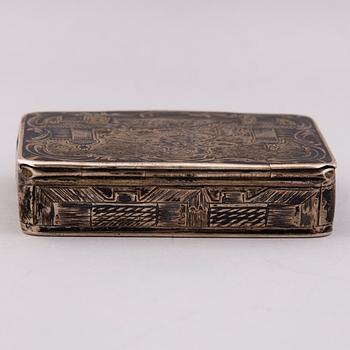 SNUFF BOX, silver with niello decoration, Moscow probably 1826, goldsmith OB.