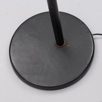 Alvar Aalto, A 'A811' floor light for Valaistustyö.