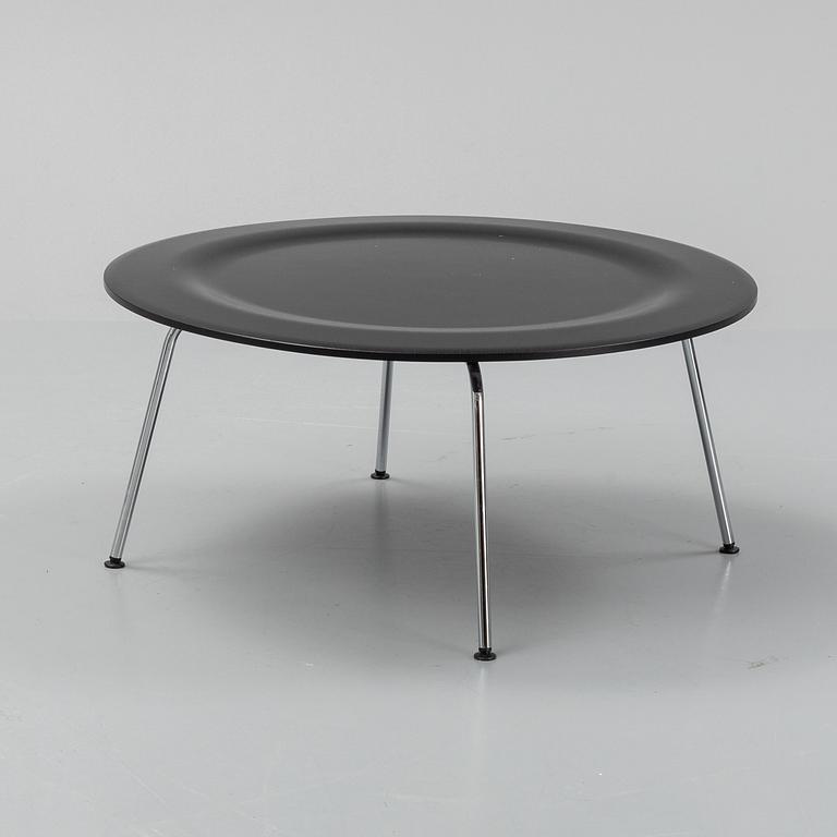 Charles and Ray Eames, a 'CTM' coffee table, Vitra 2011.