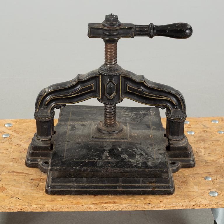 BOKPRESS / VÄXTPRESS, gjutjärn, omkring sekelskiftet 1900.