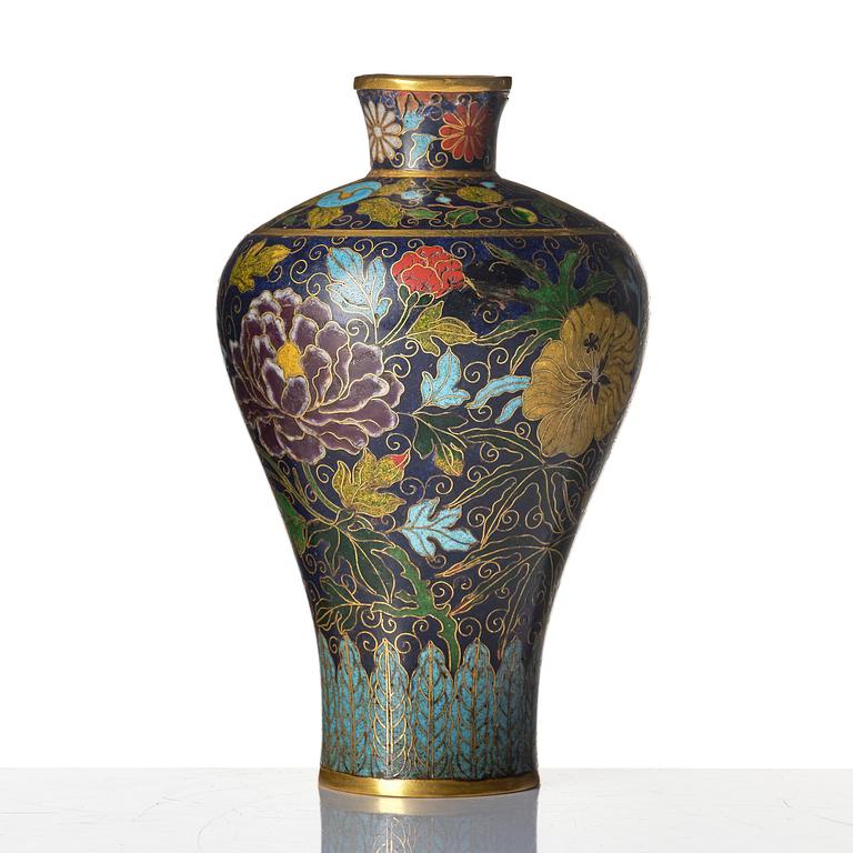 A cloisonne enamel meiping vase, Ming dynasty 1368-1644).