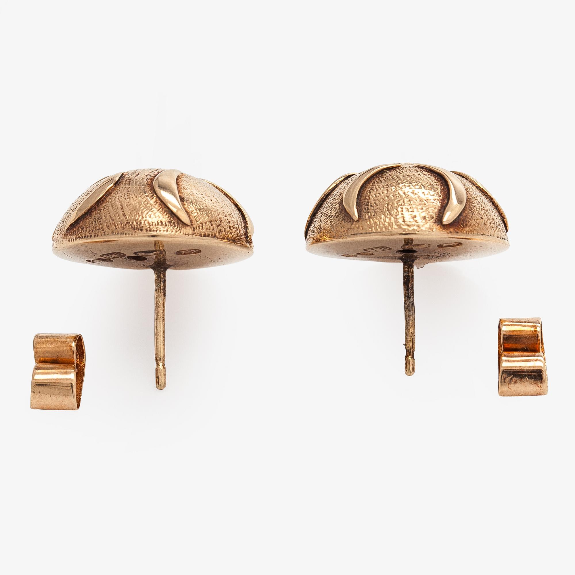 Earrings, 14K gold, Helsinki 1972.