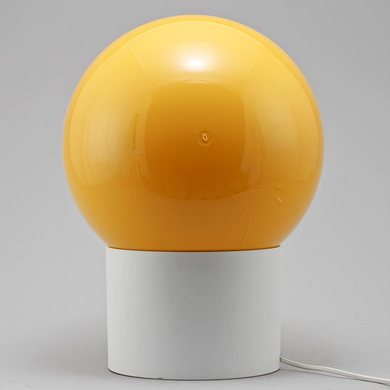 BORDSLAMPA "1241" eller "Luno", Uno och Östen Kristiansson, Luxus, Vittsjö, 1900-talets fjärde kvartal.