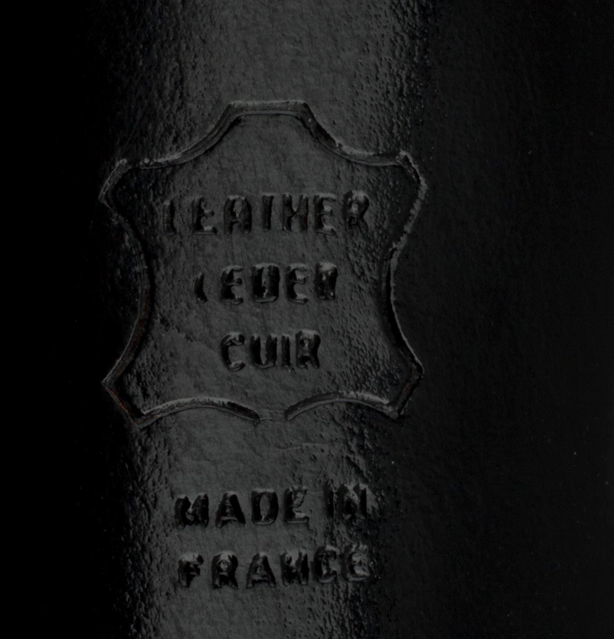 VÄSKA samt SKOR, Charles Jourdan.