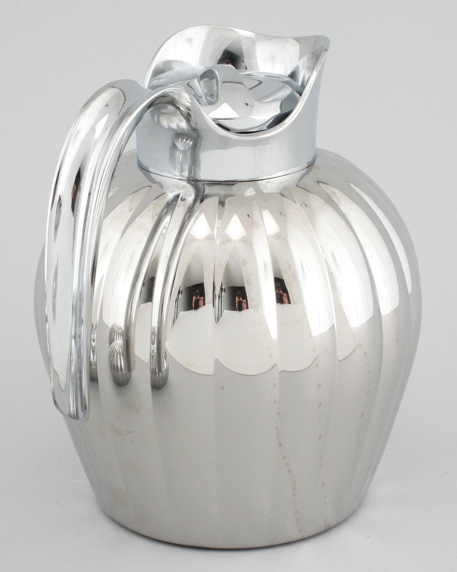 TERMOSKANNA samt PÅSKÄGG, 2 st, rostfritt stål, delvis Sigvard Bernadotte, Georg Jensen, 2000-tal.